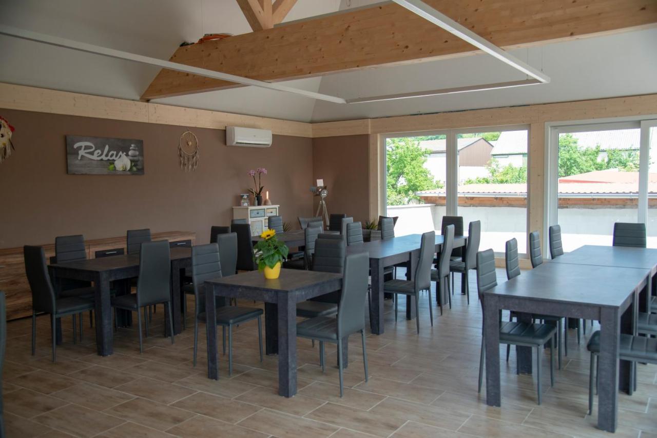 Ranchzimmer Am Hippo-Campus Reit- Und Therapiezentrum Deutsch Haslau Exterior foto
